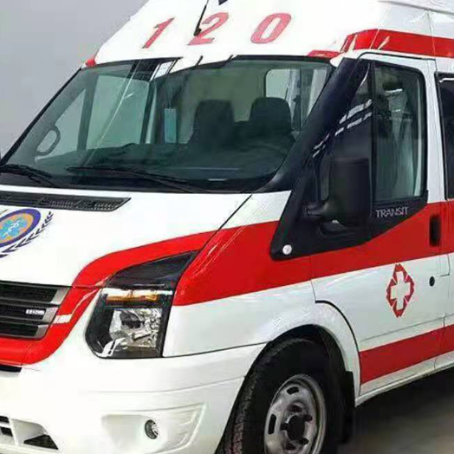 文昌非急救护送病人转院租赁救护车的优缺点对比